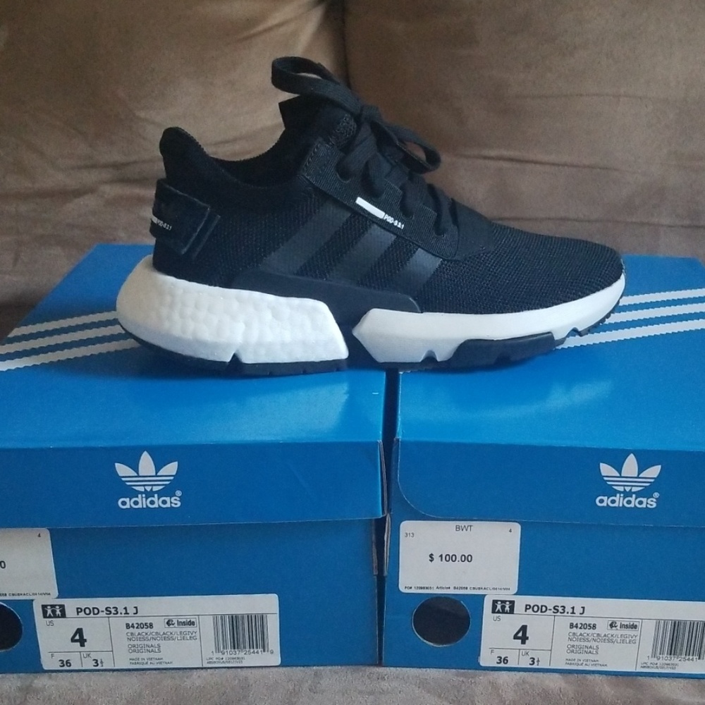 NWT Adidas Sneakers